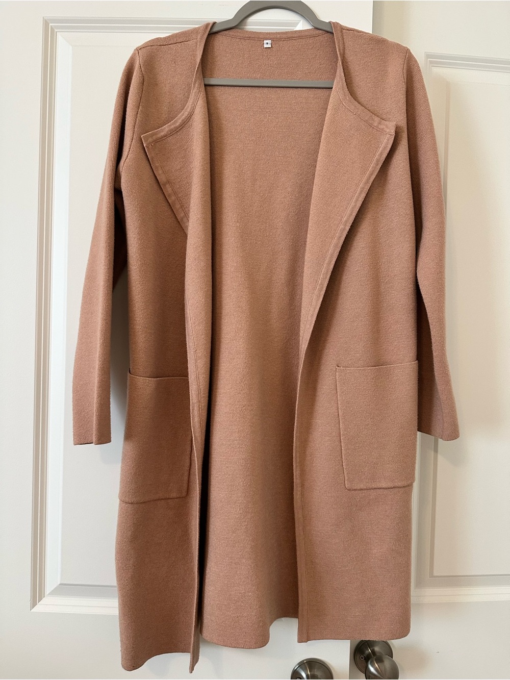 Open-Front Longline Women’s Knit Cardigan w/ pockets, Tan